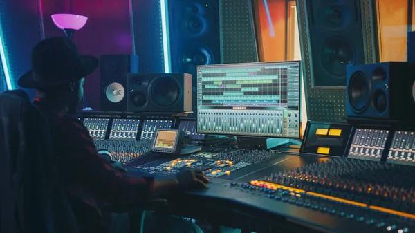 Essential Tips for Professional Sound Quality in Music Production