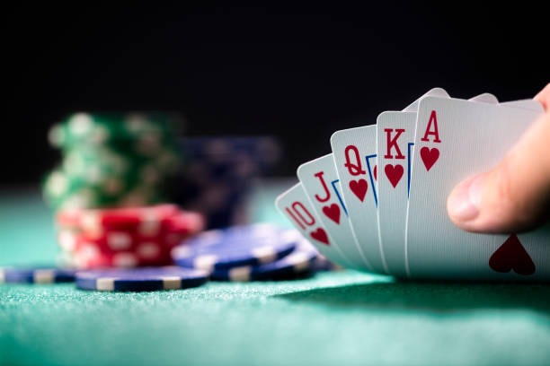 Review Essential Information About Football Betting Websites